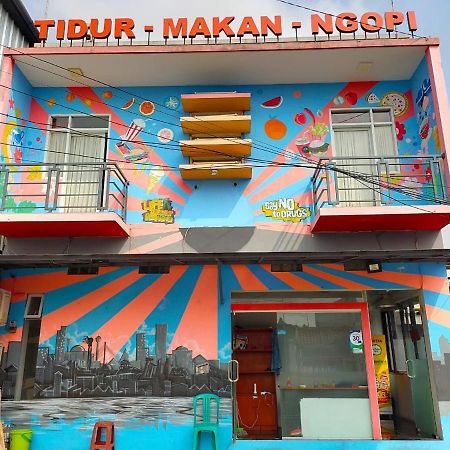 Budi House & Food Station Bandung Ngoại thất bức ảnh