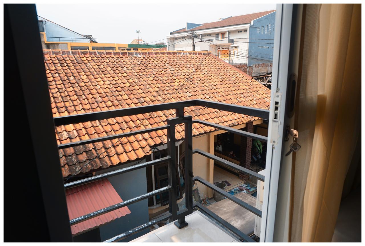 Budi House & Food Station Bandung Ngoại thất bức ảnh